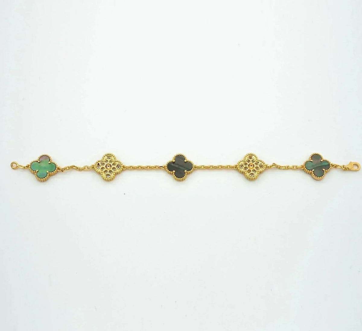 [Novalux]LUCKY CLOVER 5-MOTIF BRACELET - GREY MOTHER-OF-PEARL COLLECTION