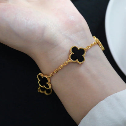 [Novalux]LUCKY CLOVER 5-MOTIF BRACELET - BLACK OXNY COLLECTION