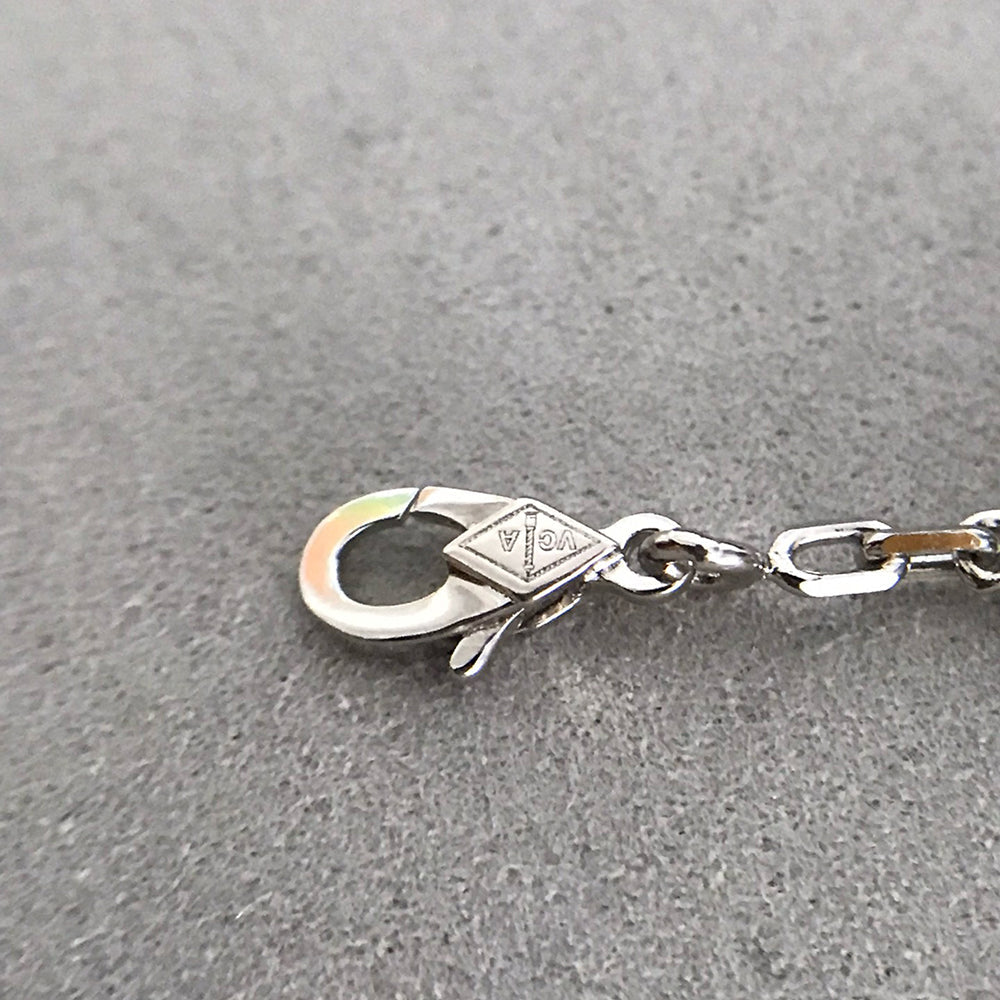 [Novalux]LUCKY CLOVER 5-MOTIF BRACELET - BLACK OXNY COLLECTION