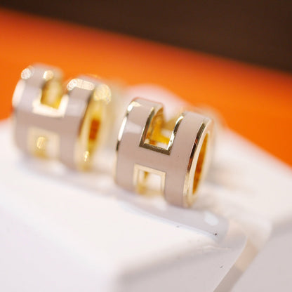 [Novalux]MINI POP H GOLD EARRINGS GREY
