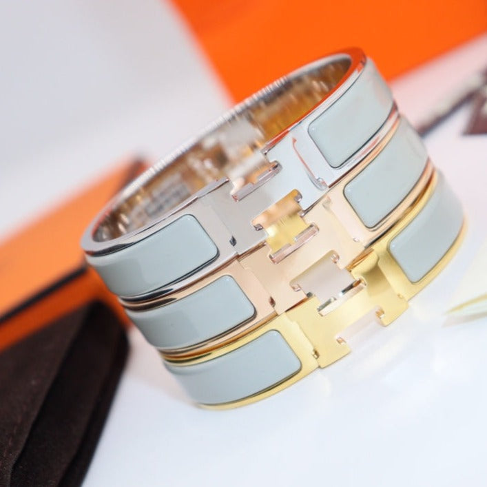 [Novalux]H LIGHT BLUE BRACELET