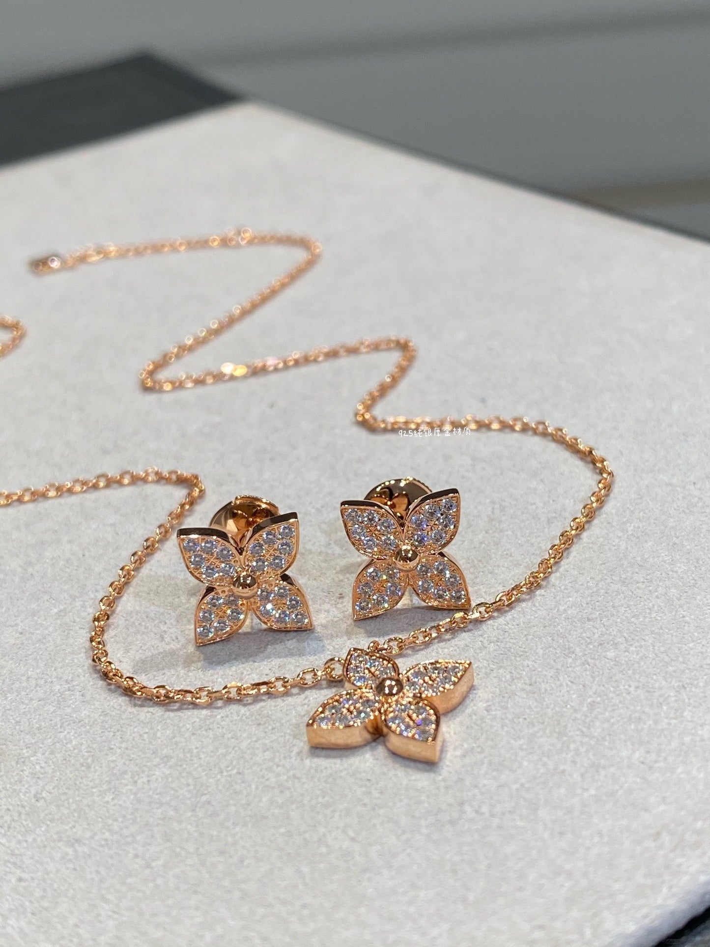 [Novalux]STAR DIAMOND NECKALCE