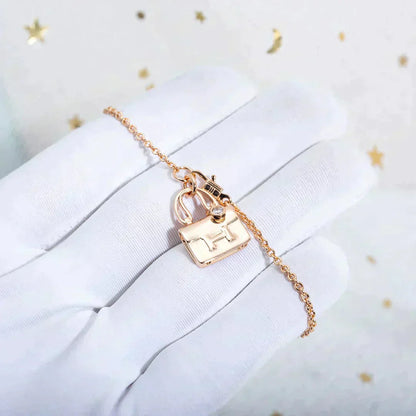 [Novalux]AMULETTE PEDANT ROSE GOLD NECKLACE