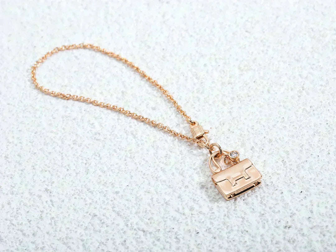 [Novalux]AMULETTE PEDANT ROSE GOLD NECKLACE