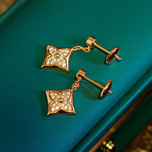 [Novalux]STAR DIAMONDS EARRINGS GOLD