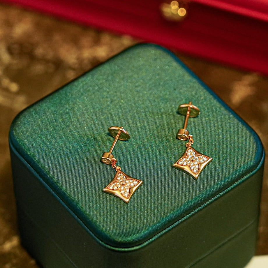 [Novalux]STAR DIAMONDS EARRINGS GOLD