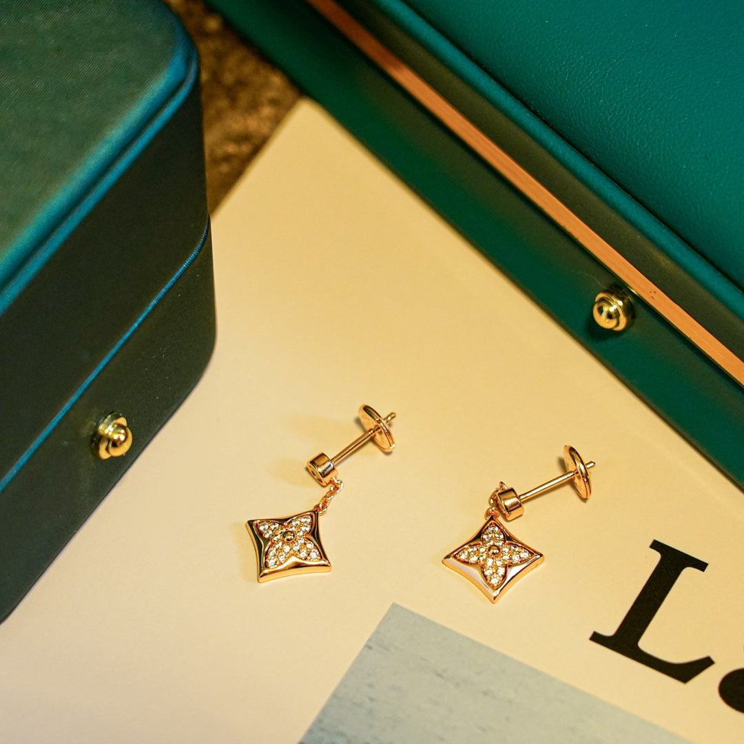 [Novalux]STAR DIAMONDS EARRINGS GOLD