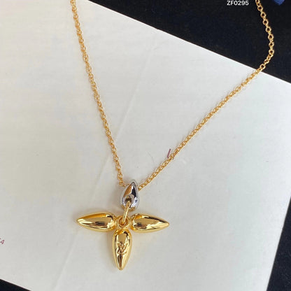 [Novalux]LOUISETTE PEDANT GOLD NECKLACE