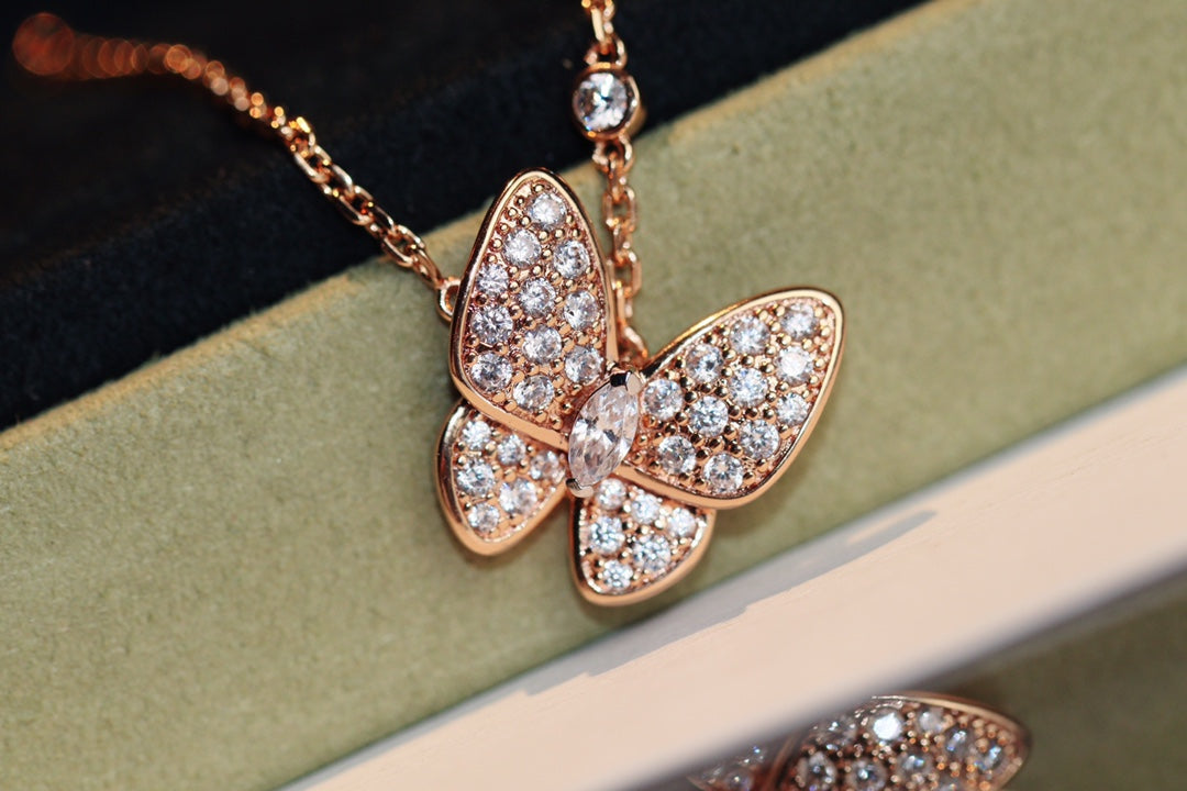 [Novalux]BUTTERFLY DIAMOND CHARM NECKLACE