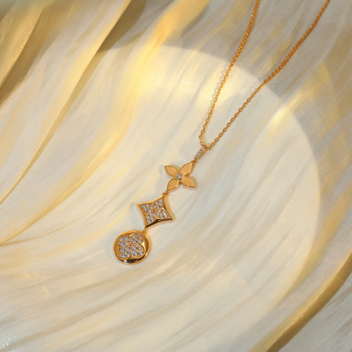 [Novalux]STAR AND SUN DIAMOND ROSE GOLD NECKLACE