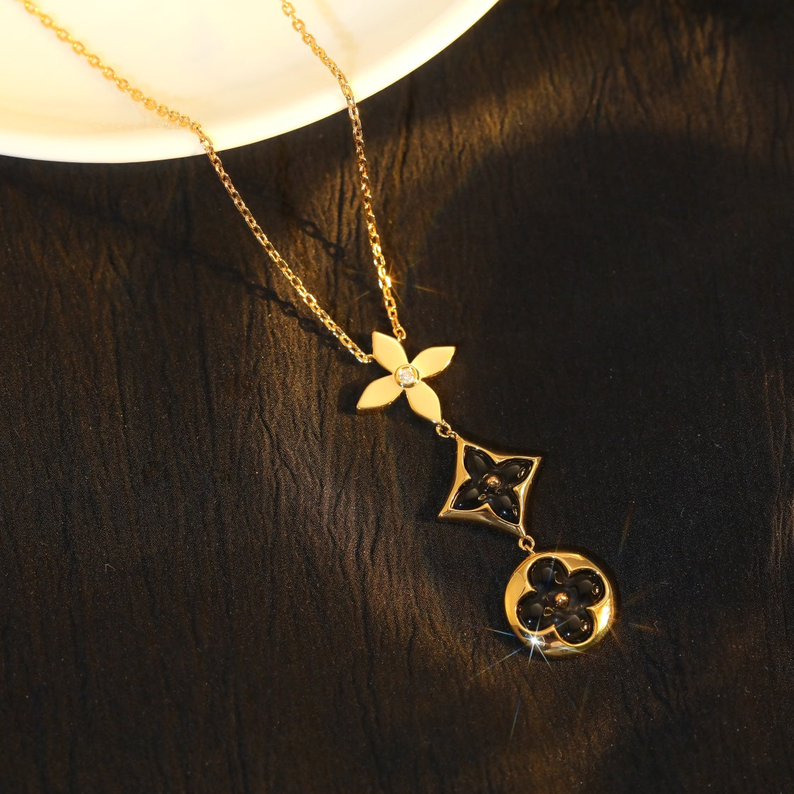 [Novalux]STAR AND SUN ONYX ROSE GOLD NECKLACE