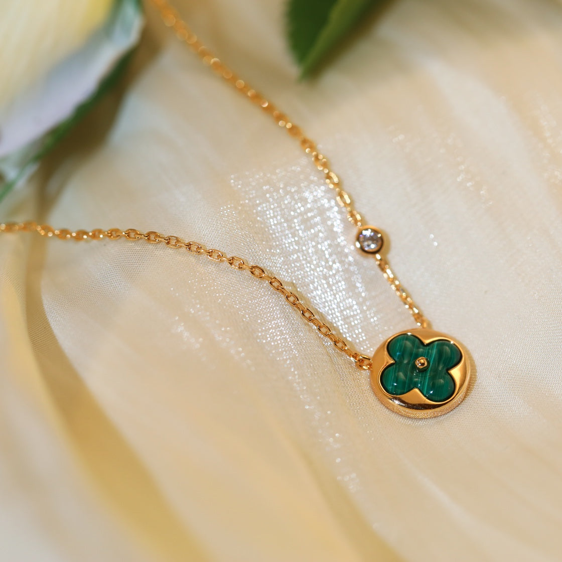[Novalux]SUN PEDANT ROSE GOLD 1 DIAMOND NECKLACE