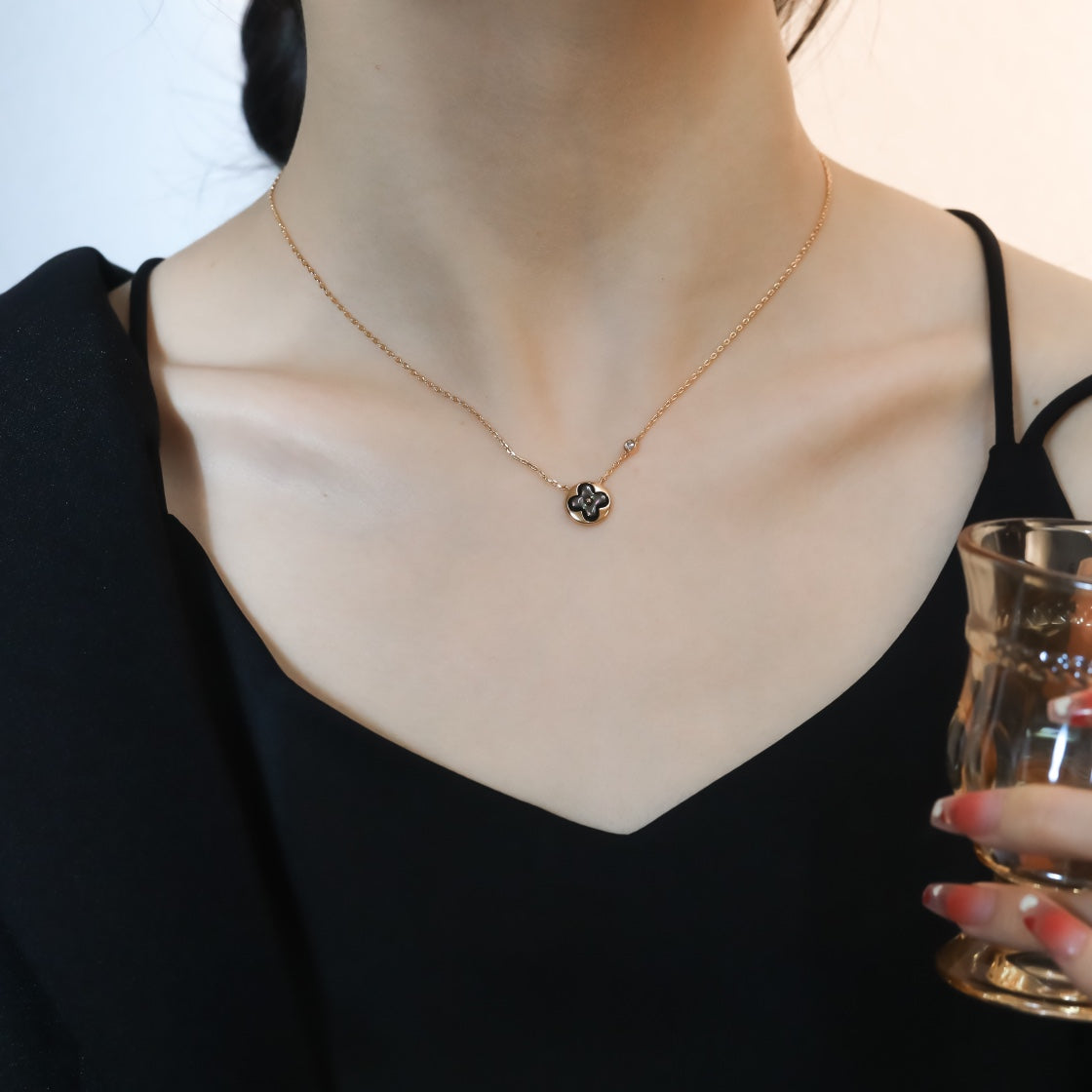 [Novalux]SUN PEDANT ROSE GOLD 1 DIAMOND NECKLACE