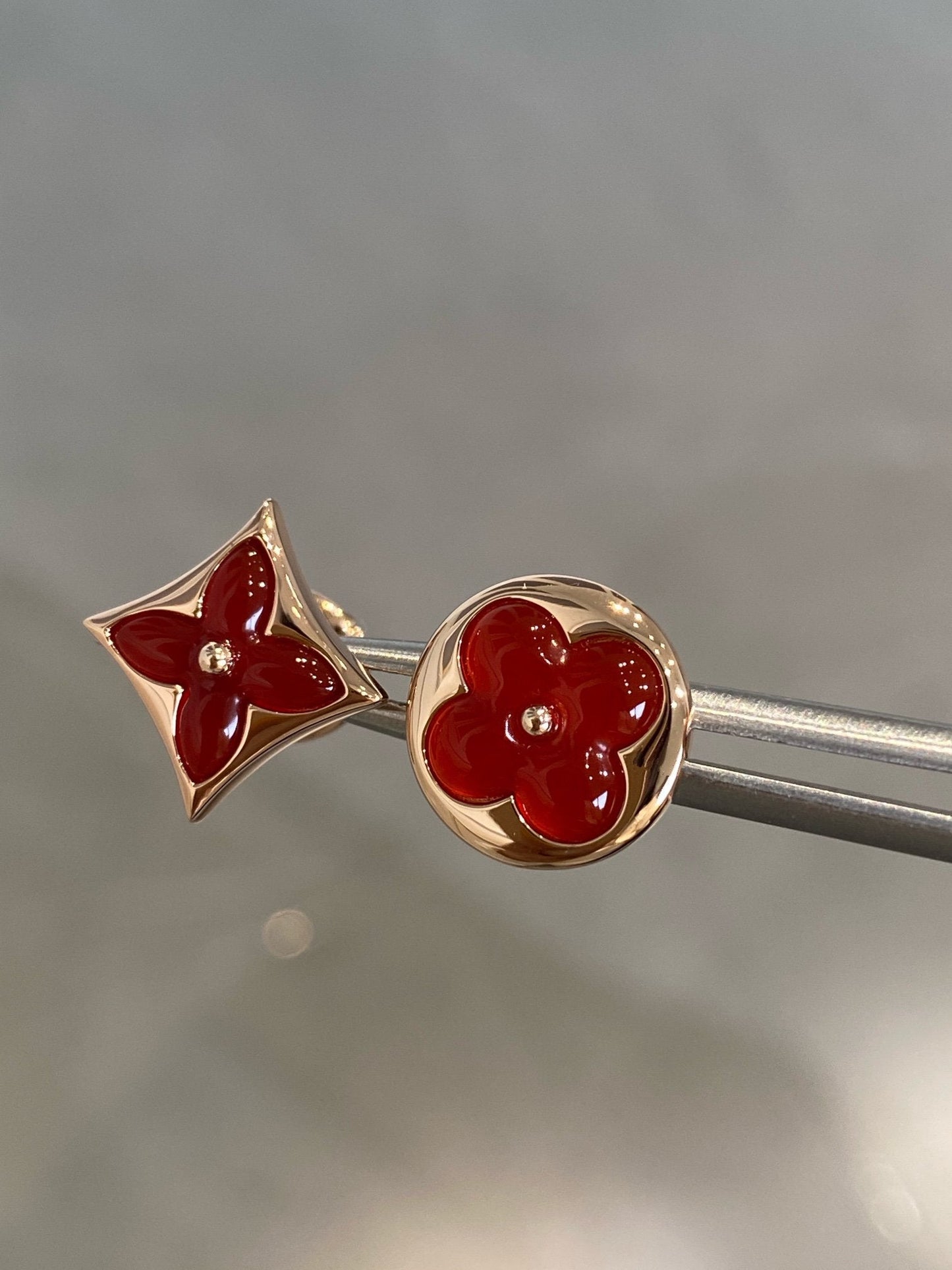 [Novalux]STAR AND SUN ROSE GOLD CARNELIAN STUD EARRINGS