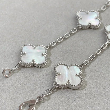 [Novalux]LUCKY CLOVER 5-MOTIF BRACELET - WHITE MOTHER-OF-PEARL COLLECTION