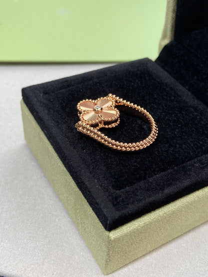 [Novalux]LUCKY CLOVER ROSE GOLD REVERSIBLE RING