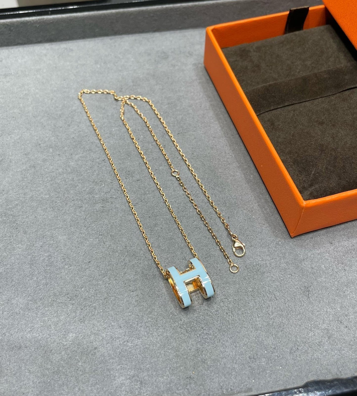 [Novalux]POP H SKY BLUE NECKLACE