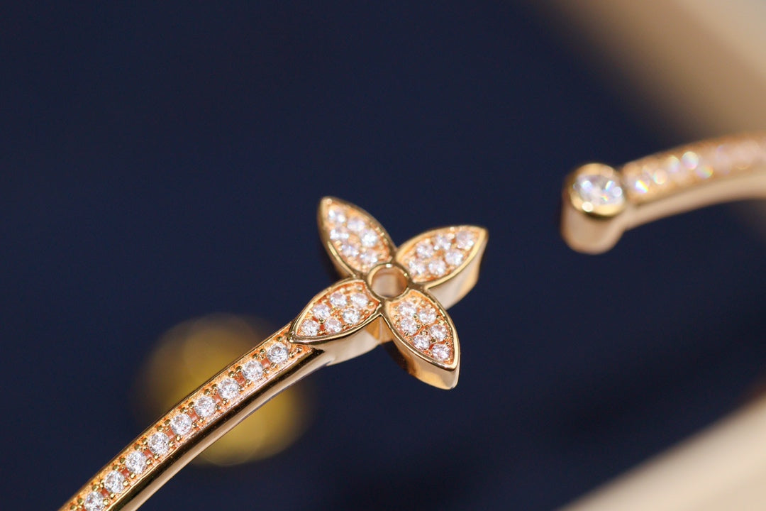 [Novalux]IDYLLE ROSE GOLD OPEN BRACELET DIAMOND PAVED