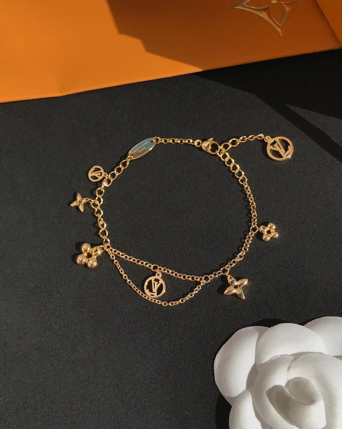 [Novalux]BLOOMING ROSE GOLD MOP BRACELET