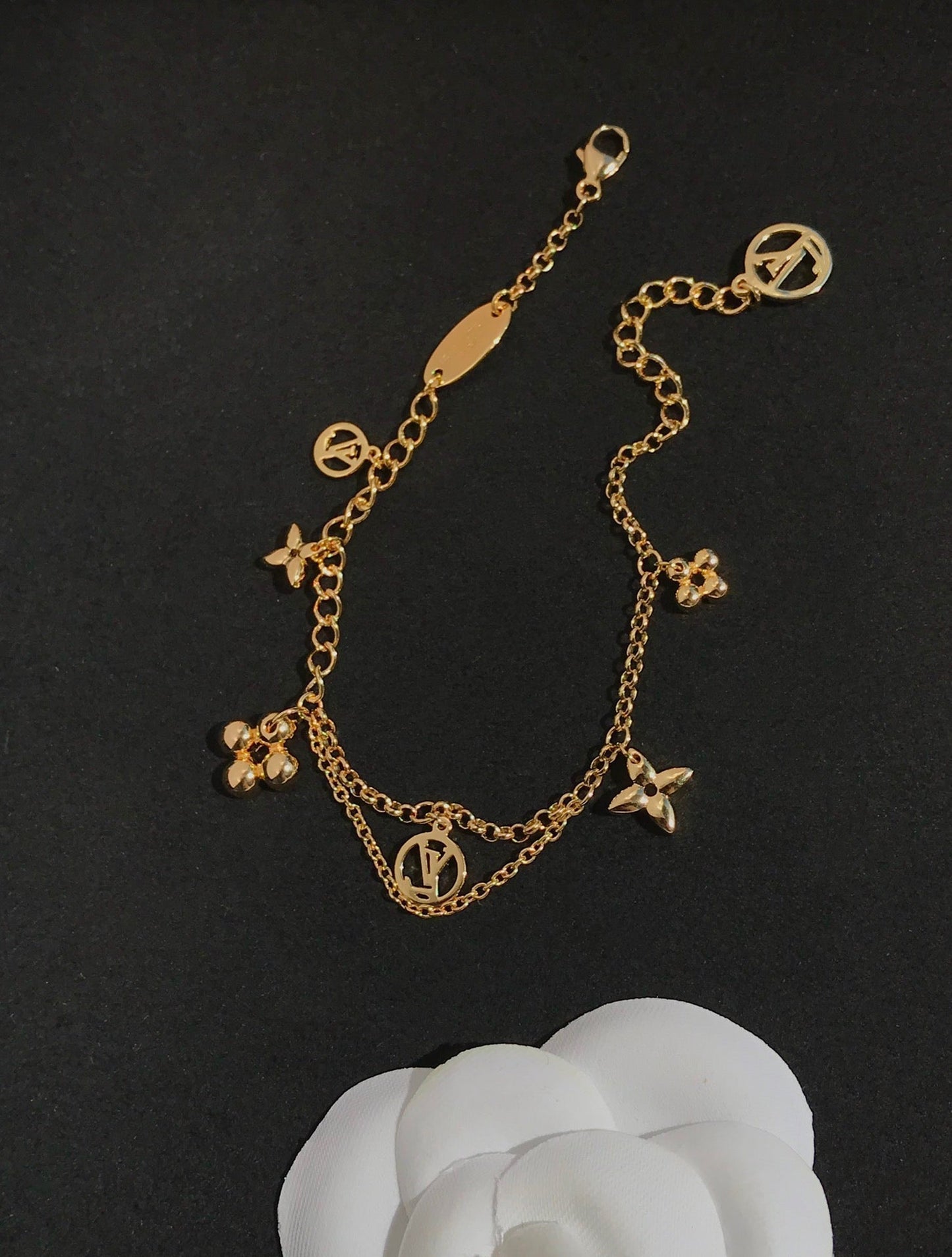 [Novalux]BLOOMING ROSE GOLD MOP BRACELET