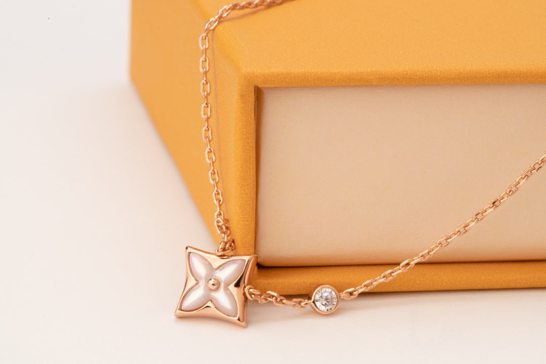 [Novalux]STAR PINK MOP 1 DIAMOND ROSE GOLD NECKLACE