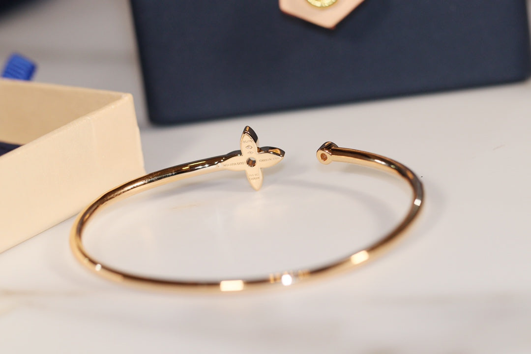 [Novalux]IDYLLE GOLD OPEN BRACELET DIAMOND PAVED