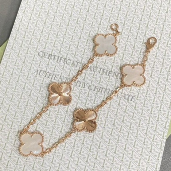 [Novalux]LUCKY CLOVER 5-MOTIF BRACELET - WHITE MOTHER-OF-PEARL COLLECTION