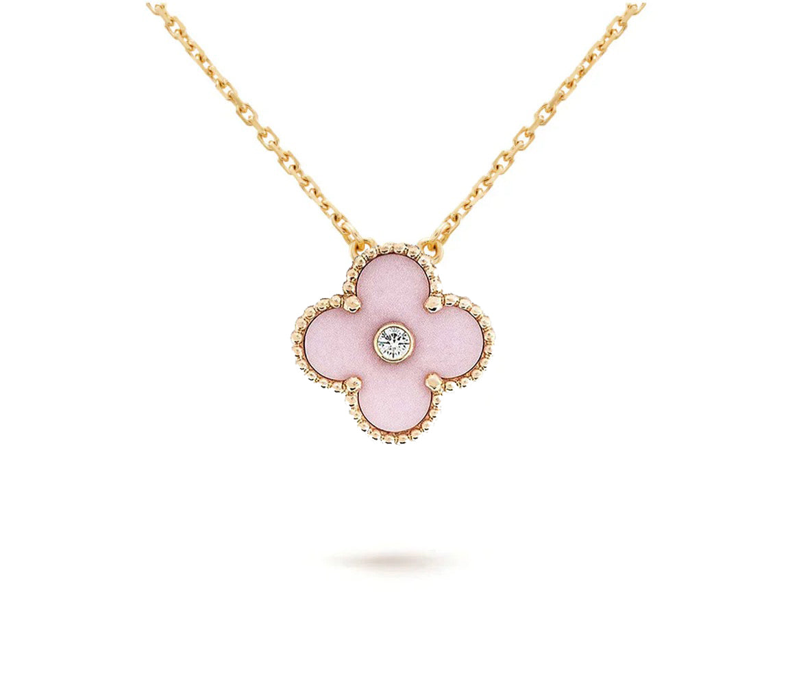 [Novalux]LIMITED EDITION CHRISTMAS CLOVER FLOWER NECKLACE - 15MM ANNUAL COLLECTIBLE PENDANT