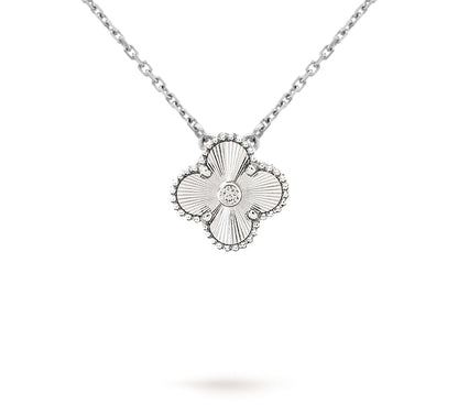 [Novalux]LIMITED EDITION CHRISTMAS CLOVER FLOWER NECKLACE - 15MM ANNUAL COLLECTIBLE PENDANT