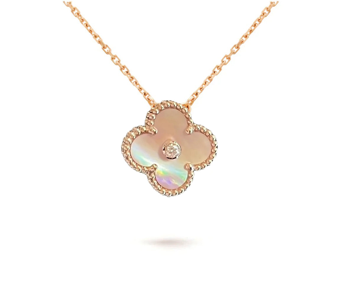 [Novalux]LIMITED EDITION CHRISTMAS CLOVER FLOWER NECKLACE - 15MM ANNUAL COLLECTIBLE PENDANT