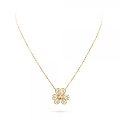 [Novalux]PAVÉ DIAMOND FLOWER CHARM NECKLACE