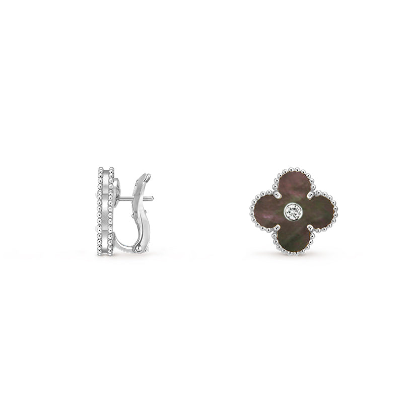 [Novalux]15MM CLOVER FLOWER STUD EARRINGS DIAMOND-WHITE GOLD COLLECTION