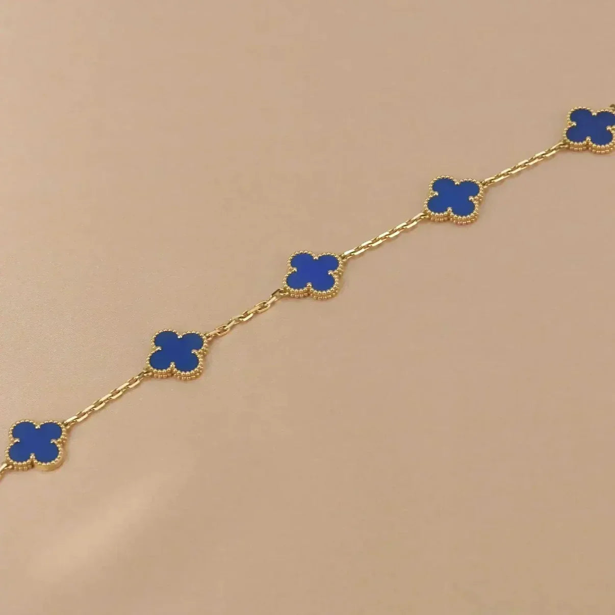 [Novalux]LUCKY CLOVER 5-MOTIF BRACELET - BLUE AGATE COLLECTION