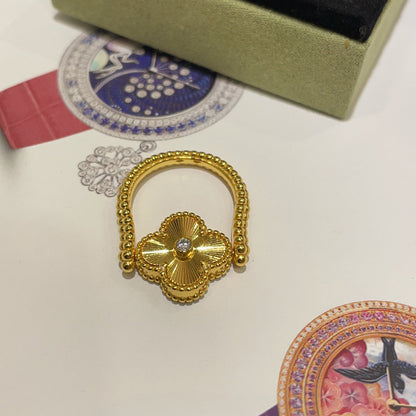 [Novalux]LUCKY CLOVER GOLD REVERSIBLE RING