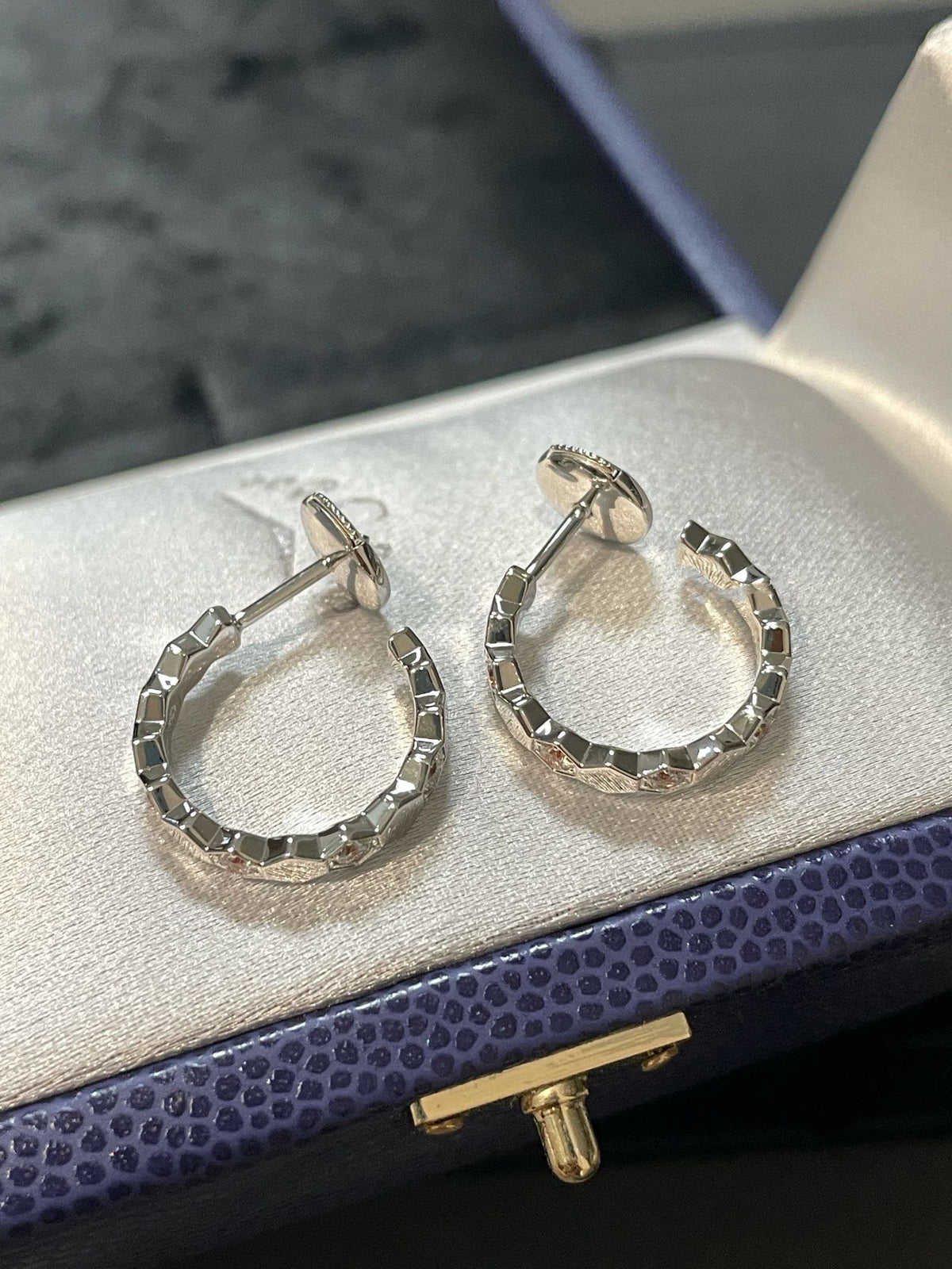 [Novalux]Hollow Design Four-Leaf Clover Flower Shape Ring