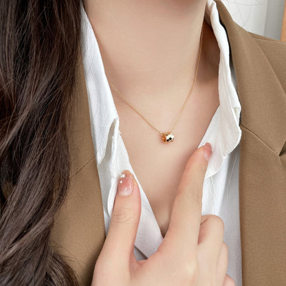 [Novalux]BEE MINI PEDANT DIAMOND NECKLACE