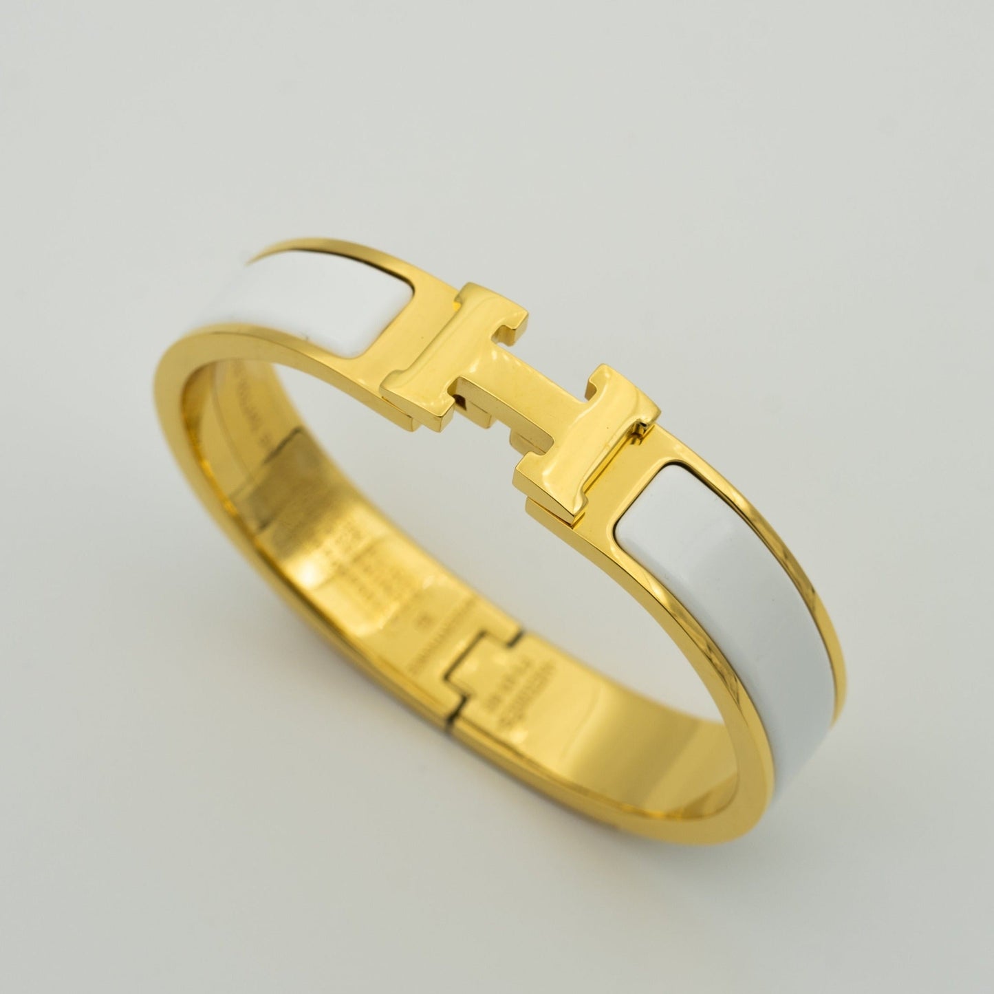 [Novalux]H WHITE BRACELET