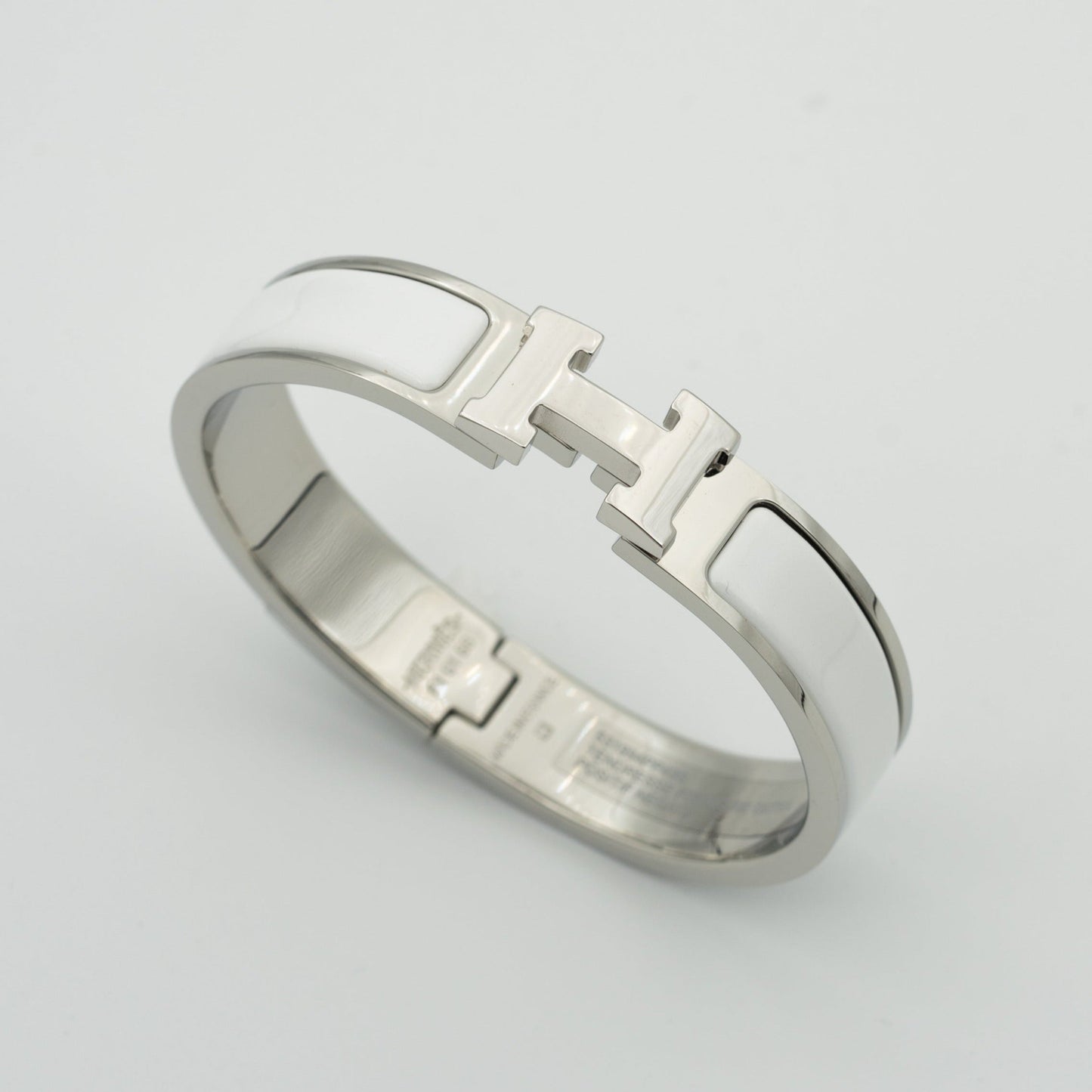 [Novalux]H WHITE BRACELET