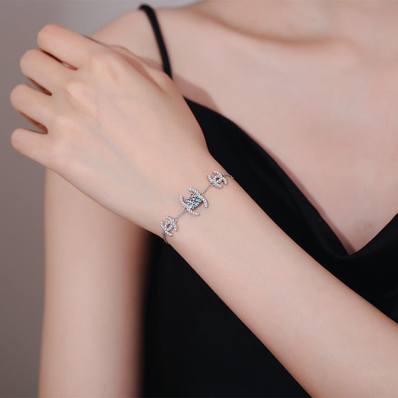 [Novalux]CLASSIC INTERLOCKING MOISSANITE BRACELET