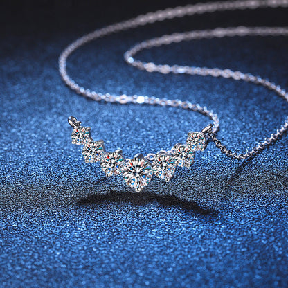 [Novalux]MINIMALIST CURVED SMILE MOISSANITE NECKLACE