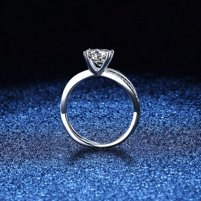 [Novalux]ELEGANT 4-PRONG CROSSOVER MOISSANITE ENGAGEMENT RING