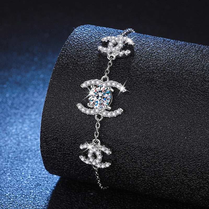 [Novalux]CLASSIC INTERLOCKING MOISSANITE BRACELET