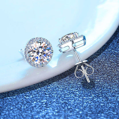 [Novalux]CLASSIC 4-PRONG ROUND MOISSANITE STUD EARRINGS
