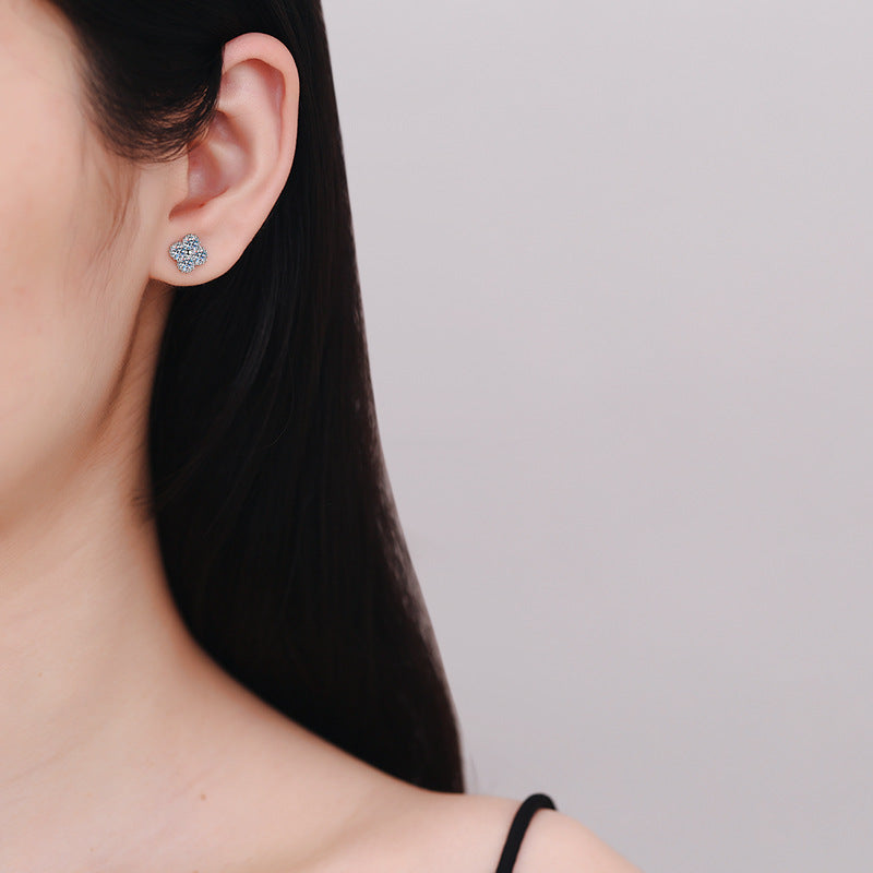[Novalux]ELEGANT FOUR-LEAF CLOVER MOISSANITE STUD EARRINGS