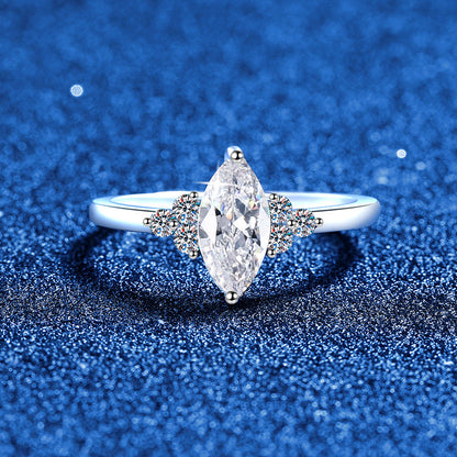 [Novalux]ELEGANT MARQUISE CUT MOISSANITE RING WITH SIDE ACCENTS