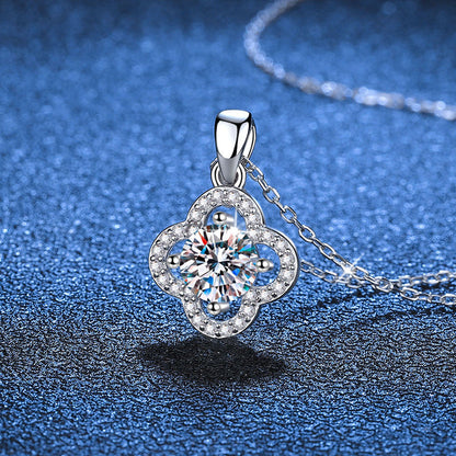 [Novalux]CLASSIC CLOVER MOISSANITE PENDANT NECKLACE