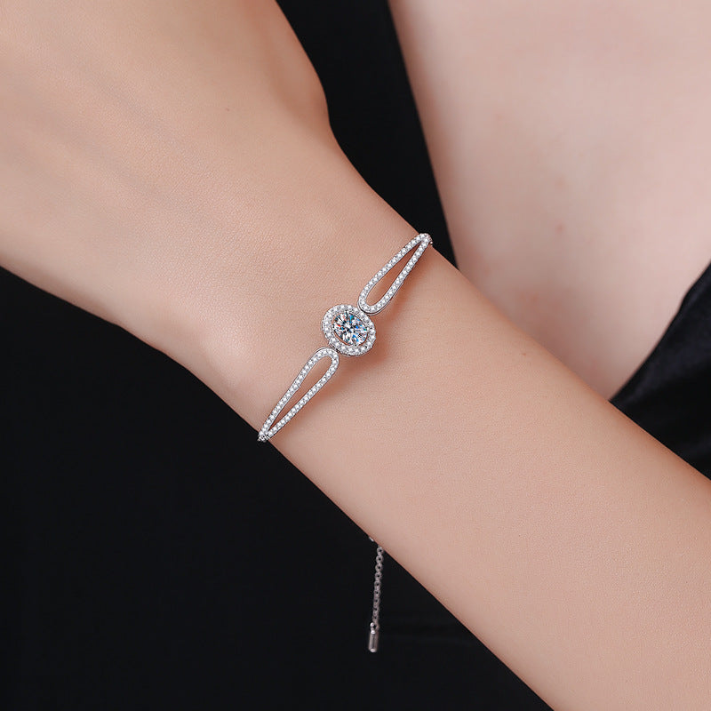 [Novalux]"PIGEON'S EGG" TEARDROP MOISSANITE BRACELET