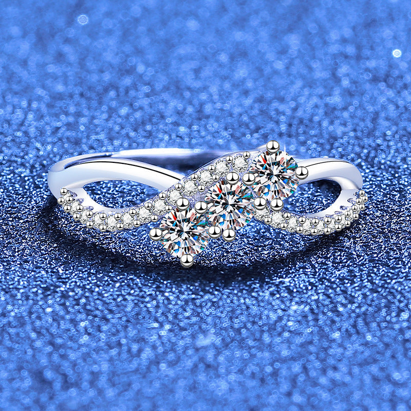 [Novalux]INTERTWINING LOVE MOISSANITE RING