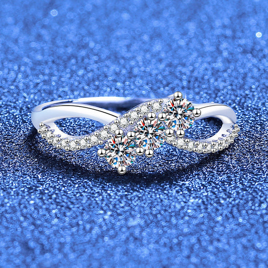 [Novalux]INTERTWINING LOVE MOISSANITE RING