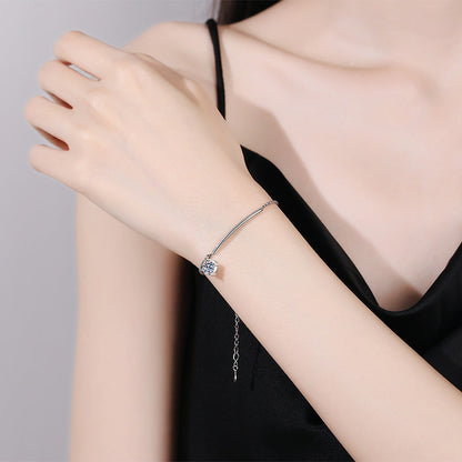 [Novalux]ELEGANT HALF-MOON CURVE MOISSANITE BRACELET
